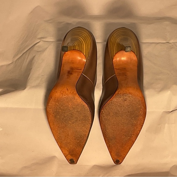Johanssen Brown Leather Pumps Late 1940s Early 1950s Vintage Heels Adler’s